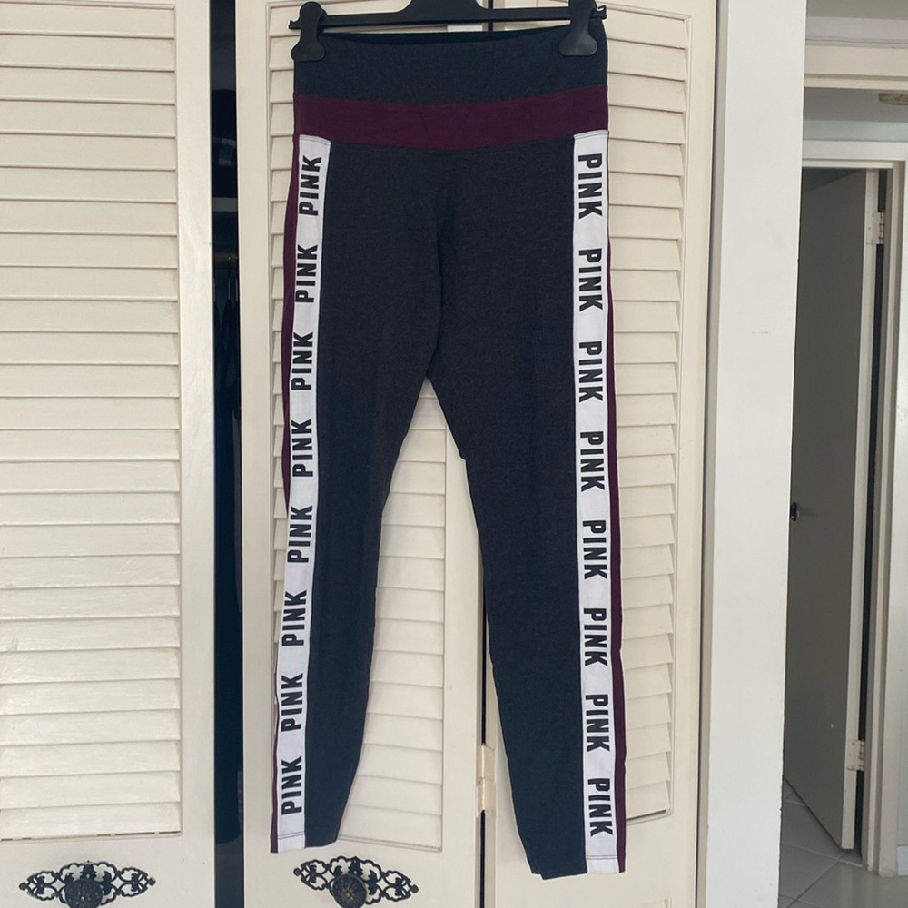 PINK Victoria’s Secret Yoga Pants